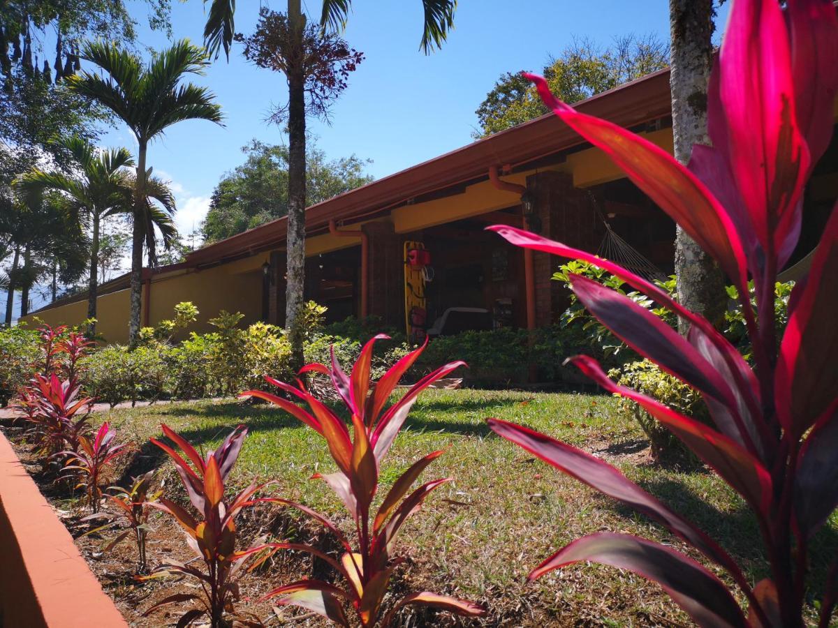 Hotel Villa Florencia Turrialba Buitenkant foto
